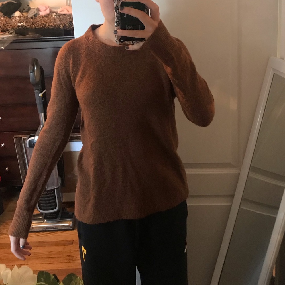 LOFT Rust Sweater - Picture 3 of 5